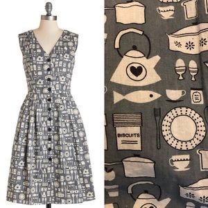 ModCloth Gray Kitchen Print Button Dress